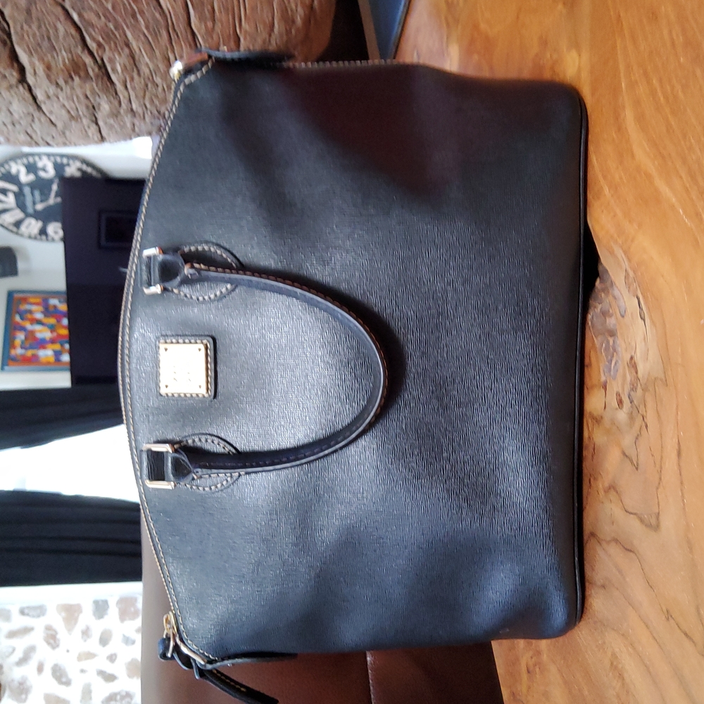 Dooney & Bourke Handbag